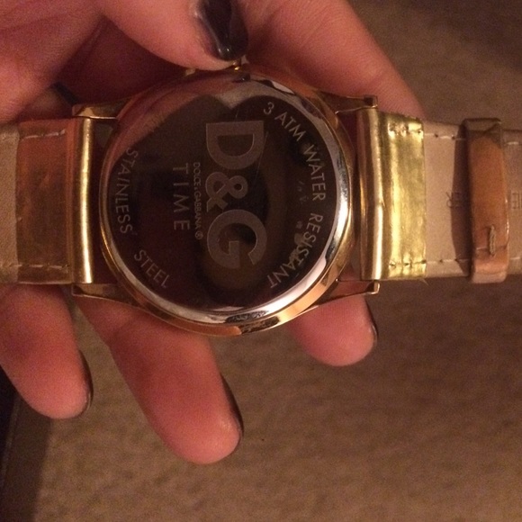 D&G gold metallic watch? main image 7
