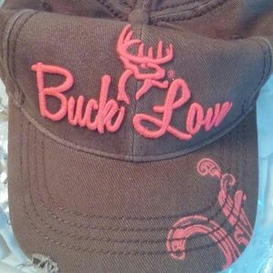 Cap...BUCK LOVE
