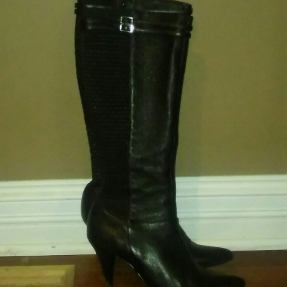 Black boots