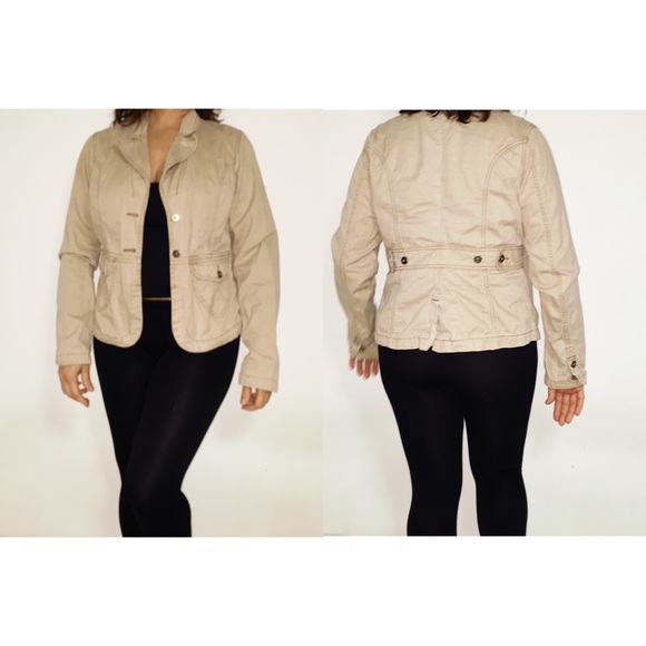 Mossimo Tan Jacket 🙌🏽