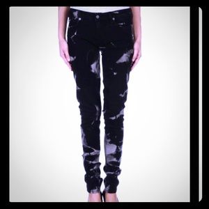 ⚡️SALE NWT Elizabeth & James Textile jeans size 29