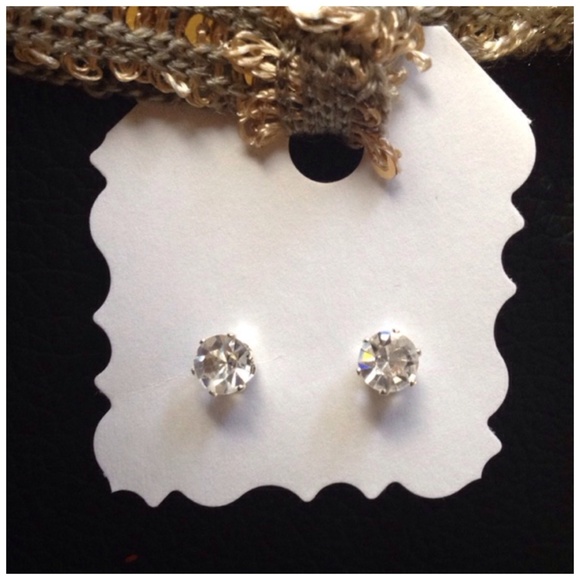 Earrings - Picture 2 of 2