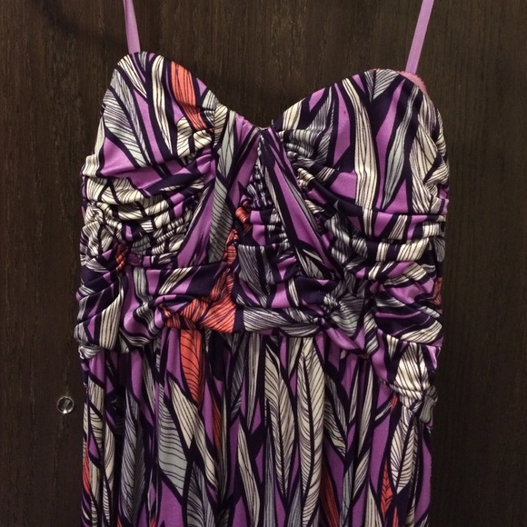 Too big - Picture 2 of 3