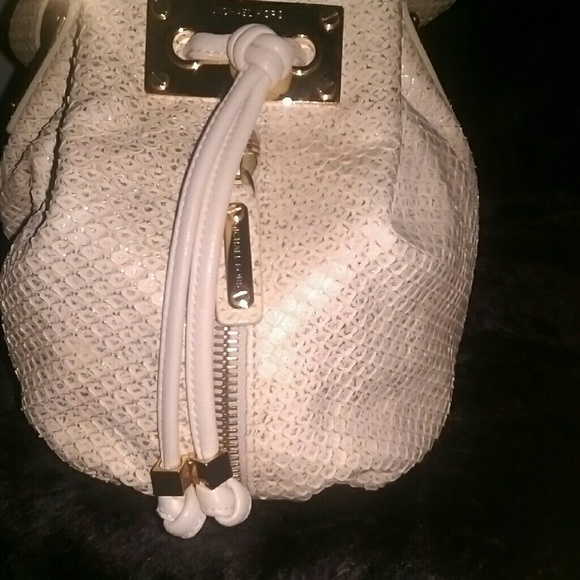 💯AUTHENTIC  Michael Kors Python Satchel - Picture 2 of 4