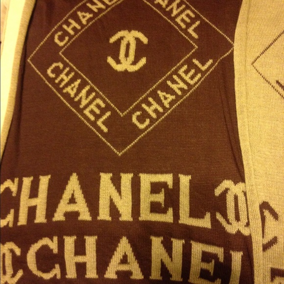 Chanel scarf