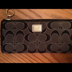 Authentic Coach wallet