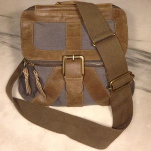 Sahalie Castaway Bag