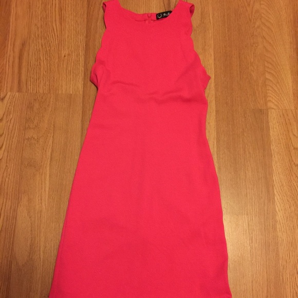 Pink scallop dress