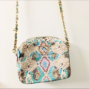 Kelly Wynne Mingle Mingle Mini - Multi Python