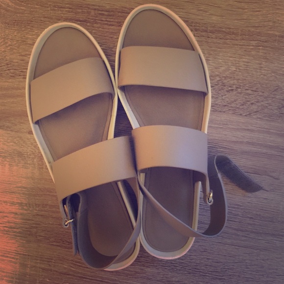 Vince Shoes - Vince Marett Platform Sandals size 41
