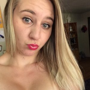 Meet your Posher, Ivie