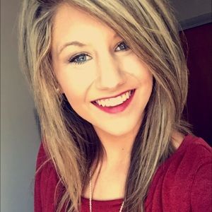 Meet your Posher, Madison