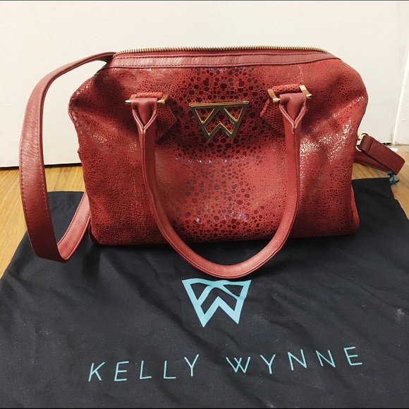 Kelly Wynne I Duffle Dare You - Rubio Serpentine