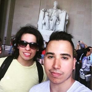 Meet your Posher, René dâmian