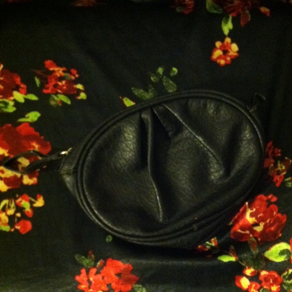 Makeup bag