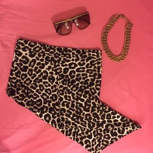 Leopard print pencil skirt
