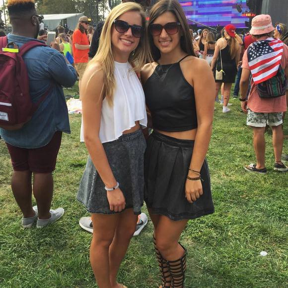 Meet your Posher, Stephanie - Picture 1 of 1