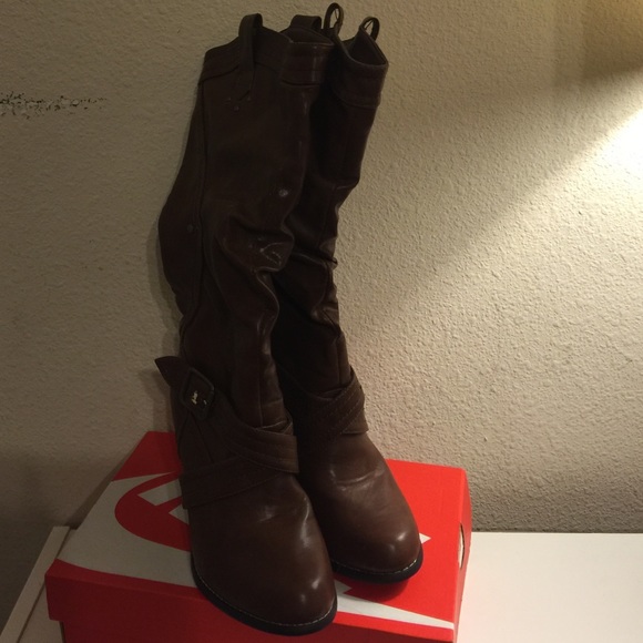 Winter boots