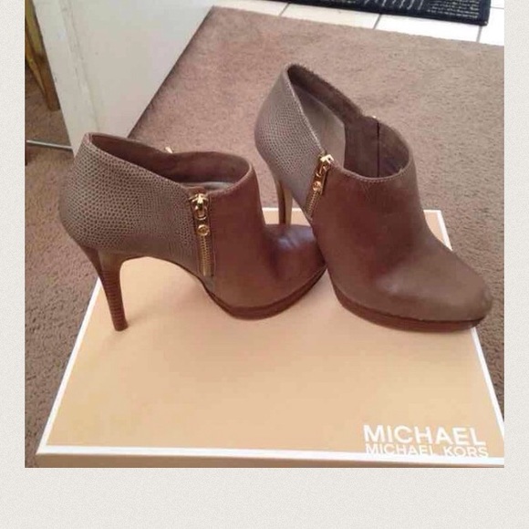 Michael Kor booties
