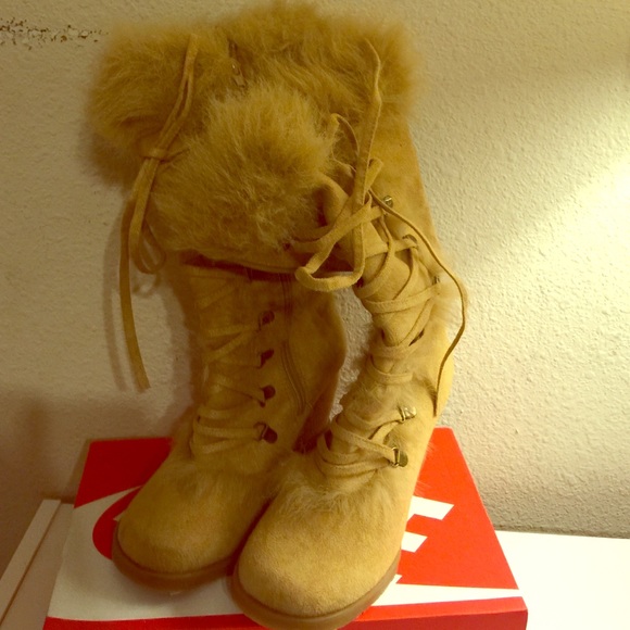 Pump winter boots