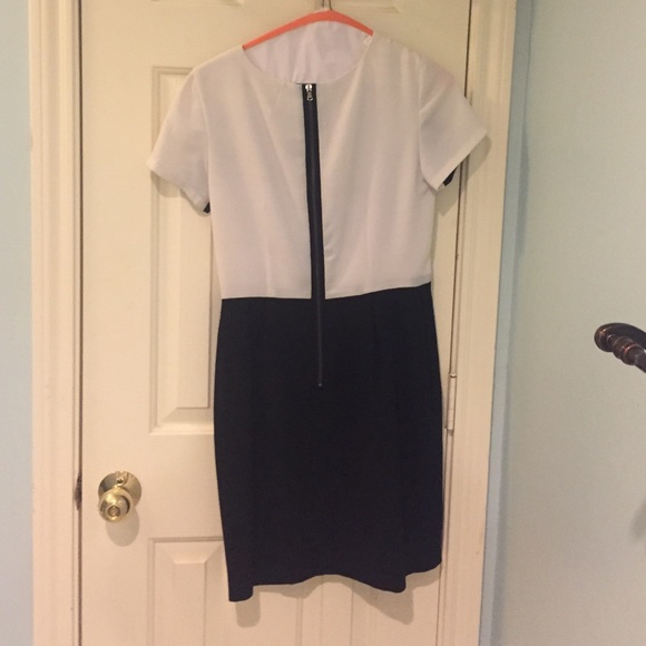Club Monaco dress - Picture 2 of 2