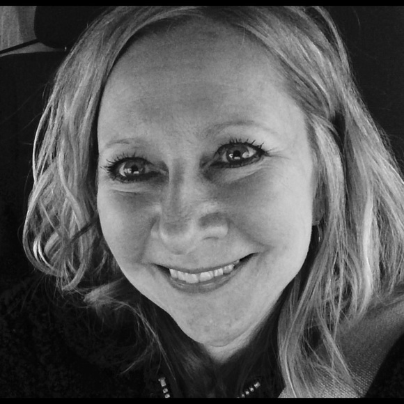 Meet your Posher, Stacy