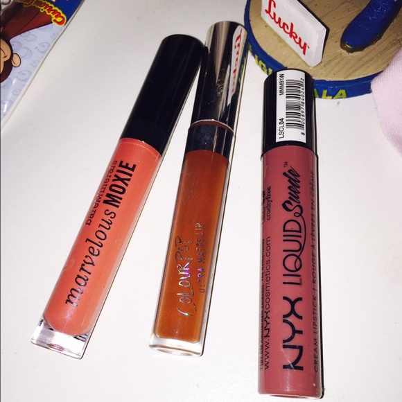 Liquid Lipstick and lipgloss