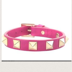 Valentino leather bracelet NEW✨