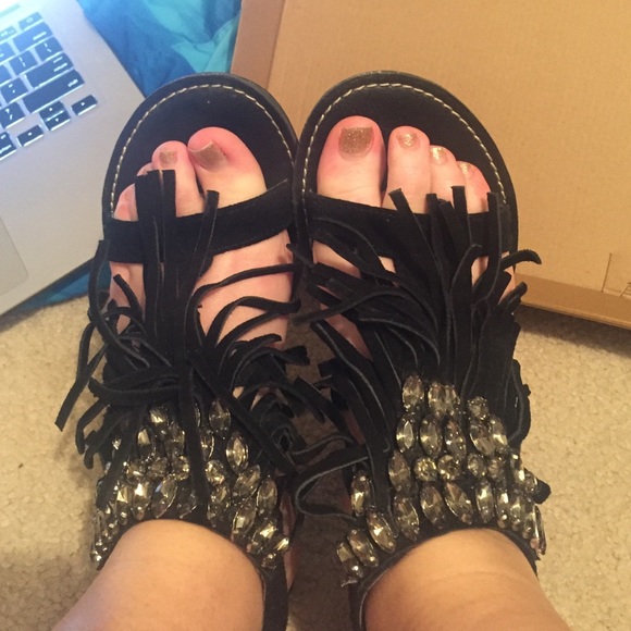 Coconuts sandals