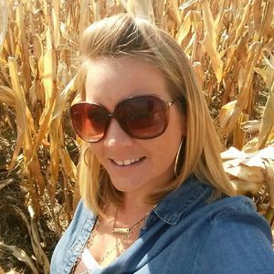 Meet your Posher, Leslie