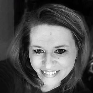 Meet your Posher, Connie