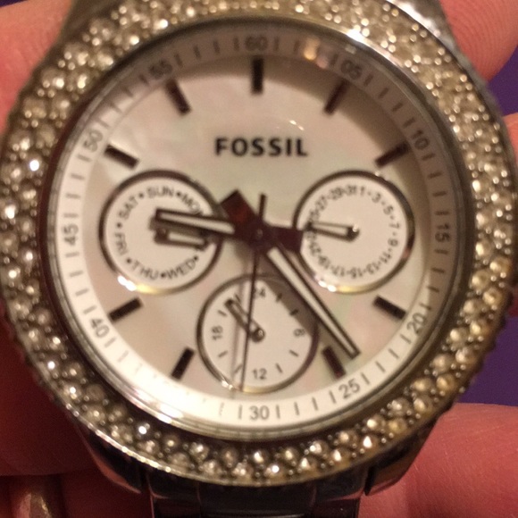 ******SOLD*******Fossil Watch - Picture 4 of 4