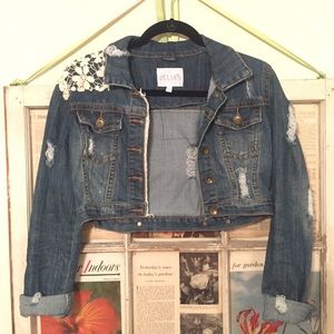 Y2K dELiA*s cropped denim jacket