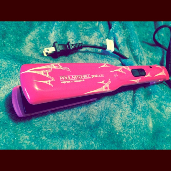 Straightener- limited edition Paul Mitchell