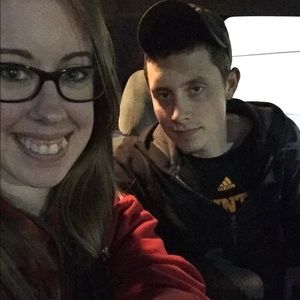 Meet your Posher, Aimee