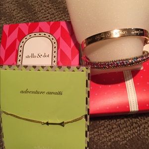 Bundle for @prissybailey