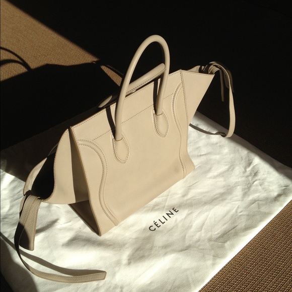 🚫Re-listing🚫 Celine Phantom in Taupe or beige - Picture 2 of 4