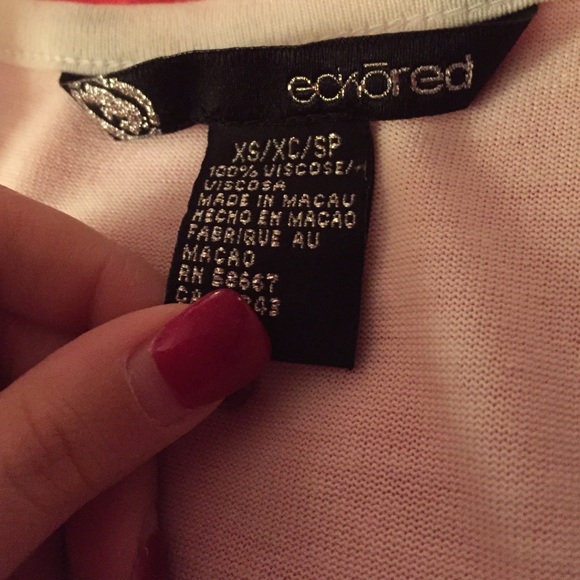 Cute tank top! - Picture 3 of 3