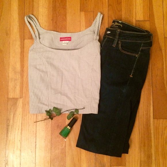 ❌SOLD❌Blue, green, and white plaid crop top