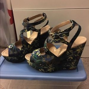 Zara wedge sandal