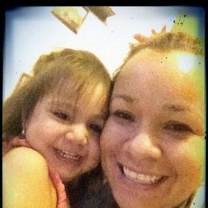 Meet your Posher, Corina