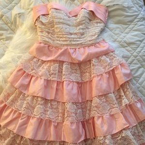 Betsey Johnson Evening Aphrodite Dress