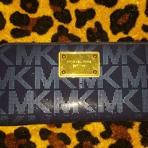 MK wallet