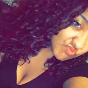 Meet your Posher, Delaina