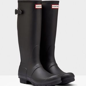 Hunter Rain Boots in Matte Black