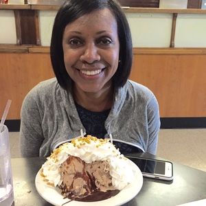 Meet your Posher, Dawn