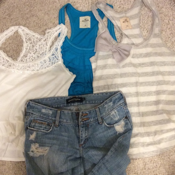 Hollister bundle !REASONABLE OFFERS WILL BE TAKEN!