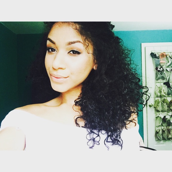 Meet your Posher, Janeth - Picture 1 of 1