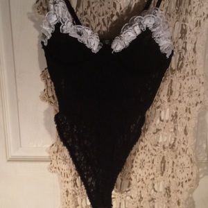 Black & white lace bodysuit + bonus