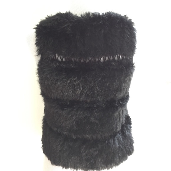 Soft Rabbit Fur Vest - Picture 2 of 3
